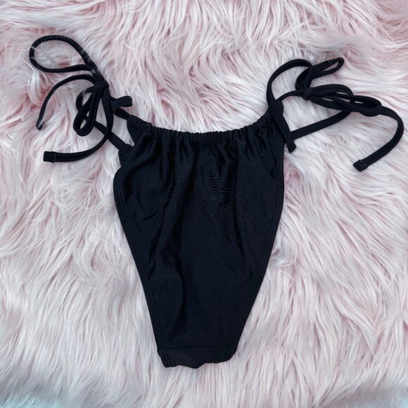 Wild Fable Low-Rise High Leg Cheeky Side-Tie Bikini Bottom - XXS - Picture 4 of 5